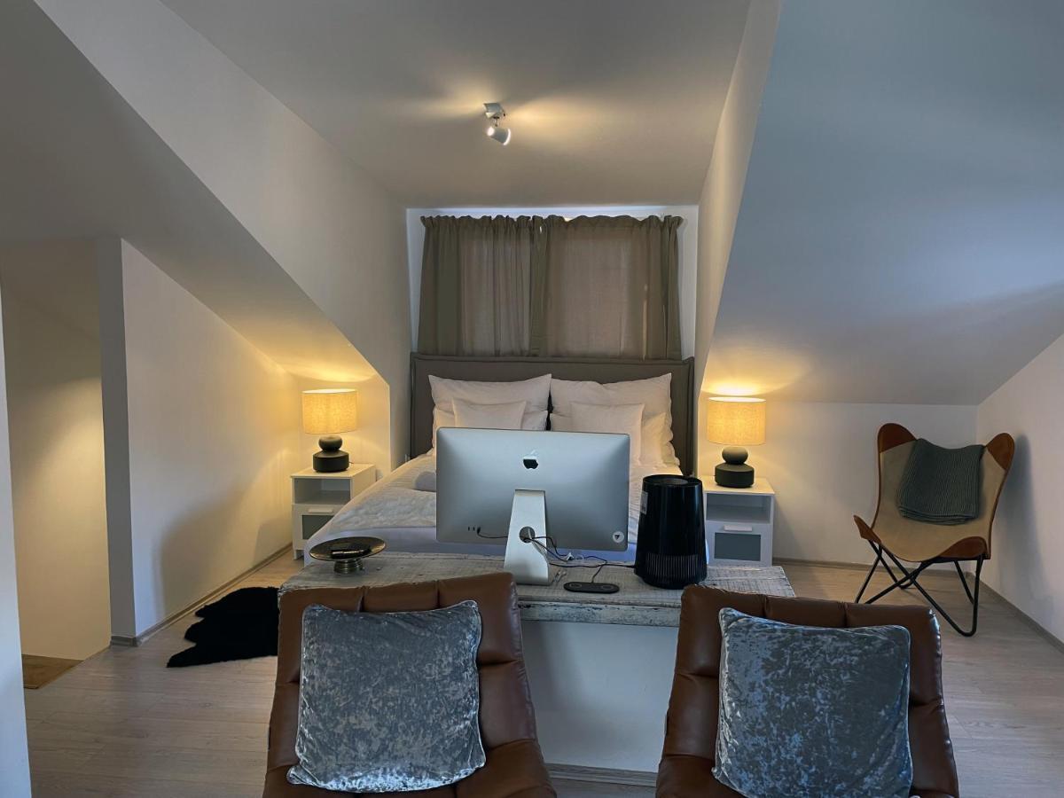 Fredys Apartments 스타리 그라드 외부 사진