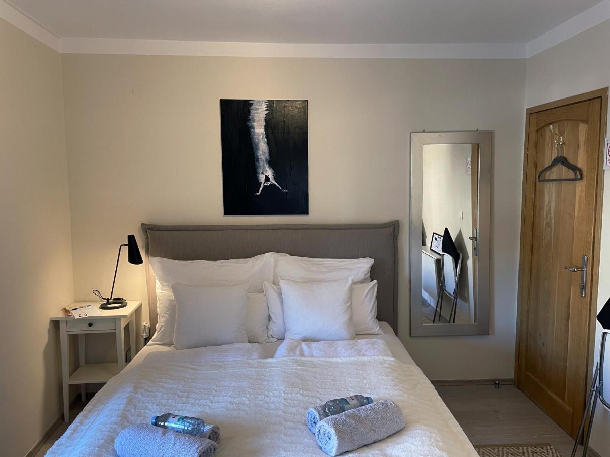 Fredys Apartments 스타리 그라드 외부 사진