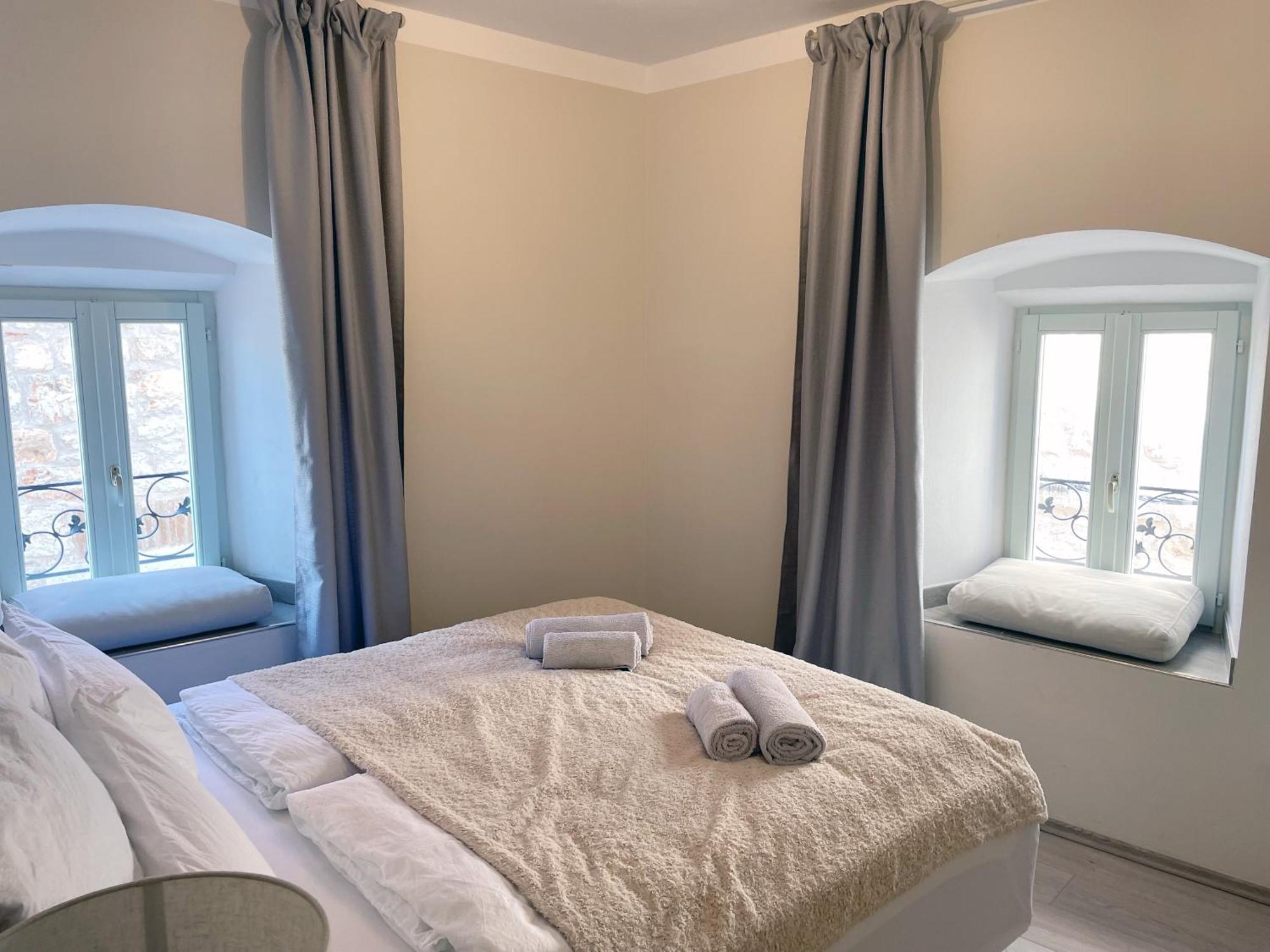 Fredys Apartments 스타리 그라드 외부 사진